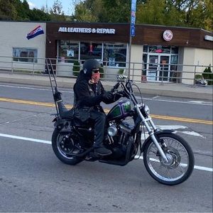 Meet your Posher, John